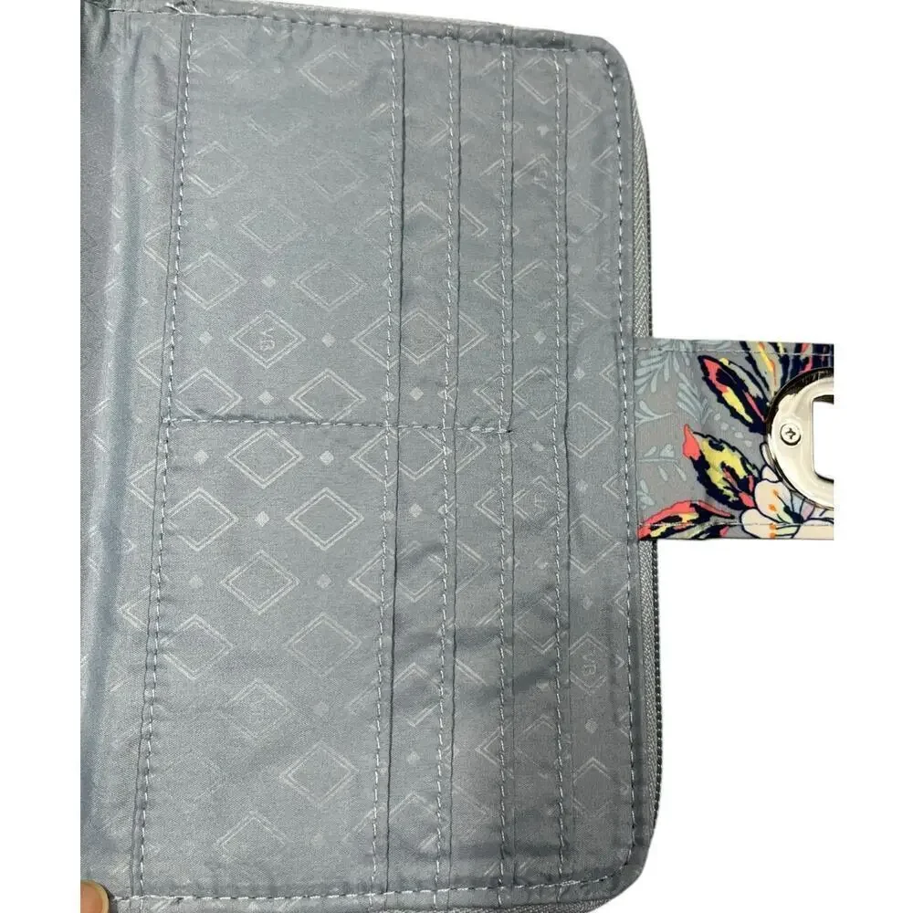 Vera Bradley Ultralight RFIS Turnlock Wallet / Cherry Blossom - Picture 5 of 11